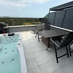 Apartman Seaside & *
