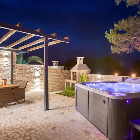 Seaside & * Ližnjan