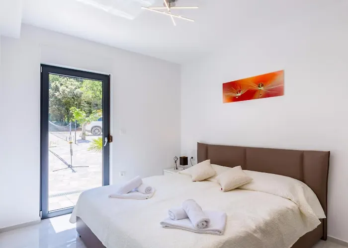 Seaside & * Ližnjan