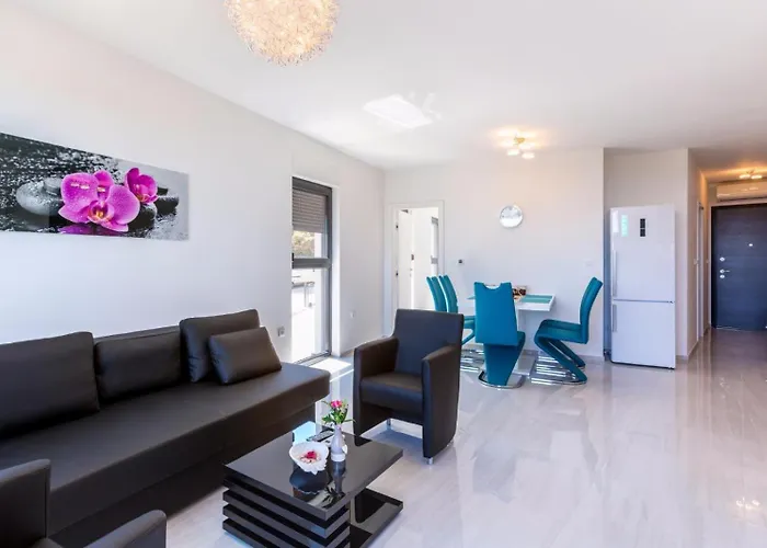 Seaside & * Ližnjan