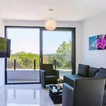 Apartamento Seaside & Ližnjan