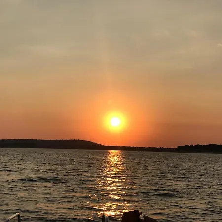 公寓 Seaside & Ližnjan