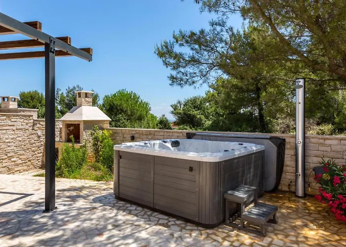 Seaside & * Ližnjan