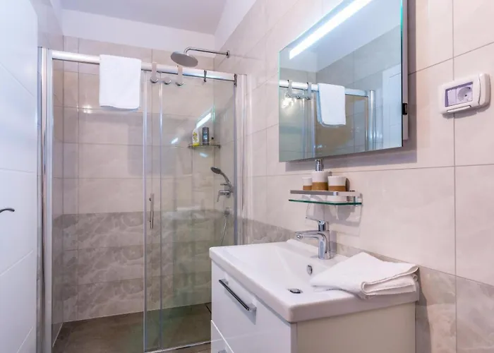 Seaside & Lejlighed Ližnjan